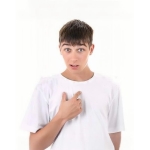 デカパイおにいさん