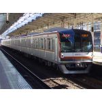 東京メトロ10000系
